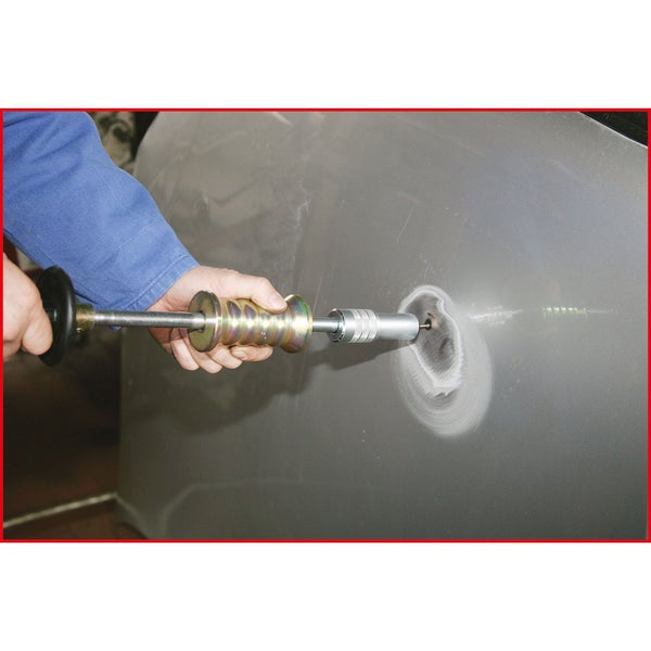 Bolzenschweißen auf Metalloberfläche