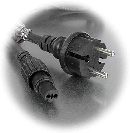Schwarzes Stromkabel mit Stecker