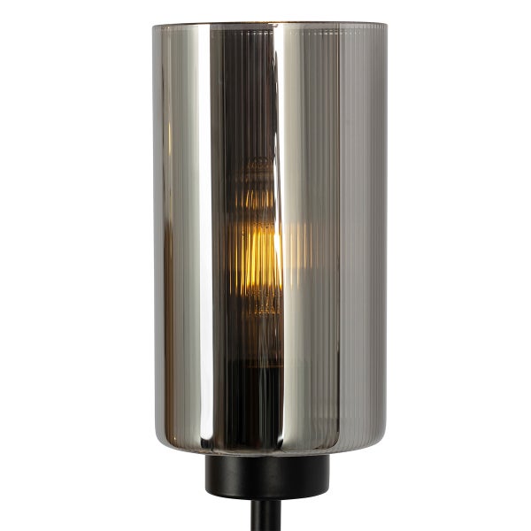 Dekorative Lampe mit Lampenschirm aus Glas