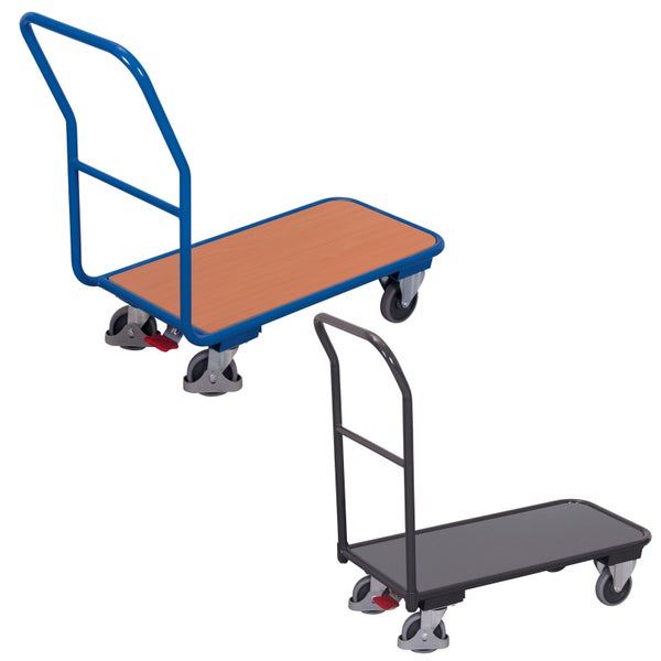 Plattformwagen aus Stahl mit Schiebebügel und vier Rollen, eine Variante in Blau mit Holzoptik und eine in Dunkelgrau.