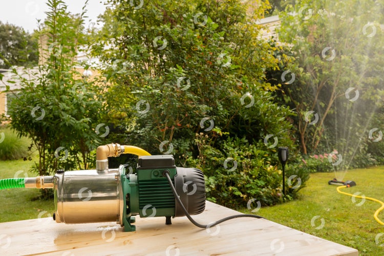 DAB EuroInox 30/30 M Gartenpumpe - 3.300 L/Std. - 830W - Förderhöhe 46 m - Rostfreier Stahl - Geräuscharm - Bewässerungspumpe
