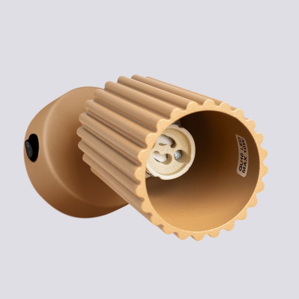 Wandleuchte mit GU10 LED Fassung, maximale Leistung 10 Watt