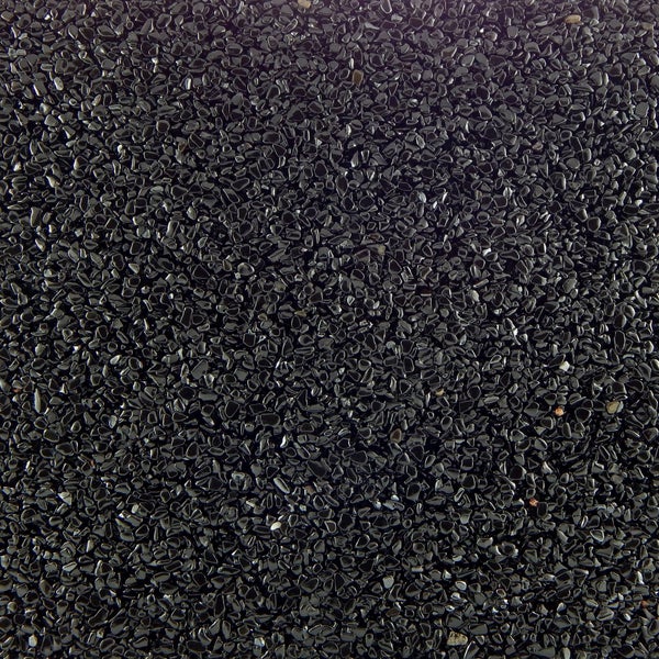 Terralith Edelsteinteppich Hämatit / Nero  1 qm -außen-