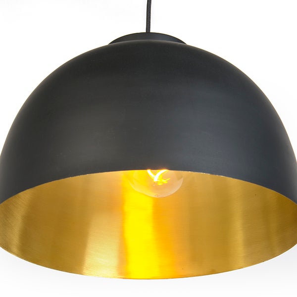 Hängelampe mit halbkugelförmigem Schirm und Innenbeleuchtung