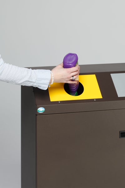 PROREGAL Selbstlöschende Wertstoffsammlstation Eckig Mit 3 Einsätzen 80 Liter Je Behälter HxBxT 97,5 x 108 x 37,5 cm Verzinkter Stahl Braun