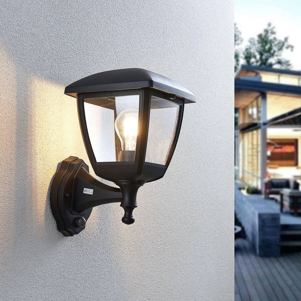 Lindby Wandleuchte außen Acelya mit Bewegungsmelder (spritzwassergeschützt (Modern) in Schwarz (1 flammig, E27) - Wandlampe für Außenwand/Hauswand Haus Terrasse und Balkon
