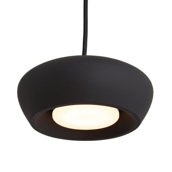 Moderne Pendelleuchte mit rundem Schirm und integrierter LED Beleuchtung