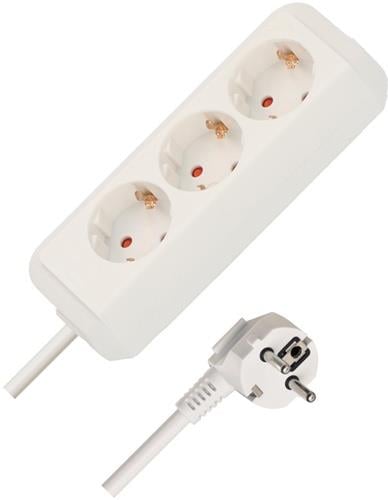 Steckdosenleiste mit drei Steckdosen und Stecker