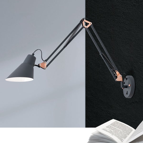 Moderne Wandleuchte mit verstellbarem Gelenkarm aus Metall