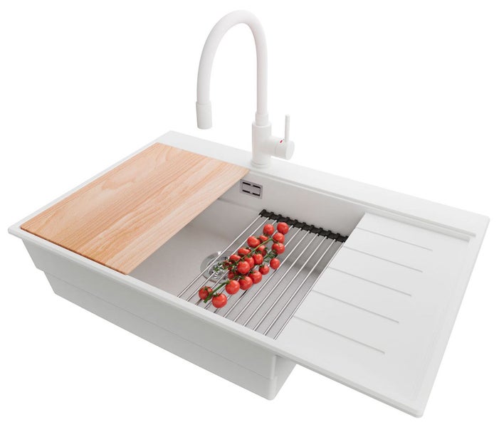 Spüle mit Abtropffläche, Schneidebrett, Abtropfgitter, und Armatur