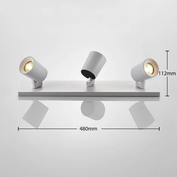 Dreiflammige Deckenleuchte, 480 Millimeter breit und 112 Millimeter hoch