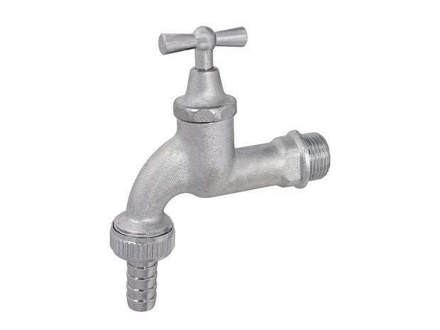 Auslaufventil aus Metall mit Kreuzgriff und Schlauchverschraubung.