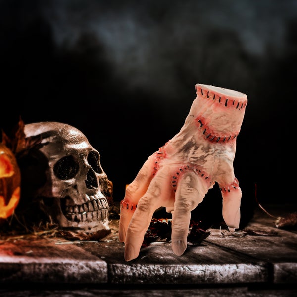 HOMCOM 21cm Halloween Dekoration Realistisches Narbes Händchen mit Aktion-und Soundfunktion, Gruselrequisiten Dekorationen, Horror-Requisiten Geeignet für Halloween und Cosplay