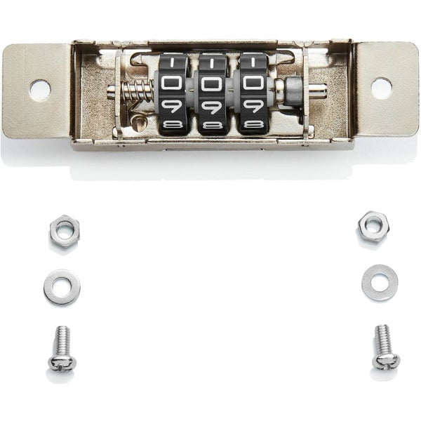 Dreiteiliges Rattanmöbelset mit zwei Stühlen und einem Tisch für den Außenbereich