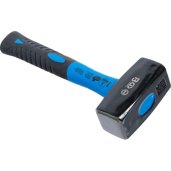 Fäustel mit Stahlkopf und ergonomischem Griff