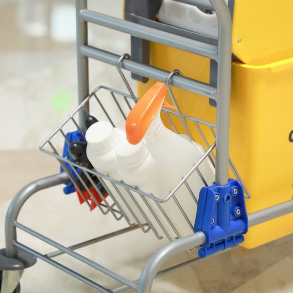 Reinigungswagen mit Ablagekorb für Sprühflaschen und Reinigungsmittel