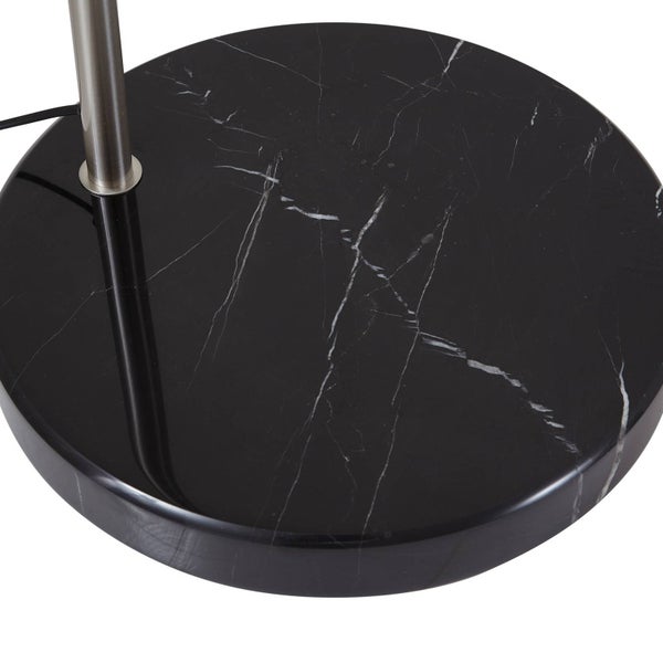 Detailansicht eines Lampenfußes aus Marmor