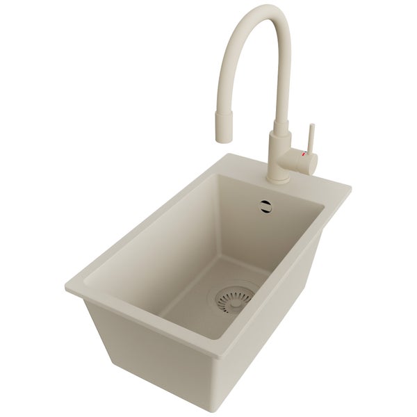 Spüle mit passender Armatur