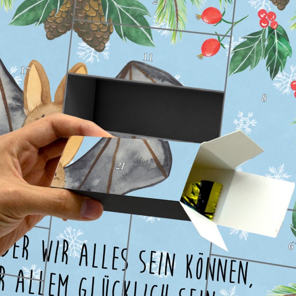 Mr. & Mrs. Panda Befüllbarer Adventskalender Fledermaus Flügel - Blau Pastell
