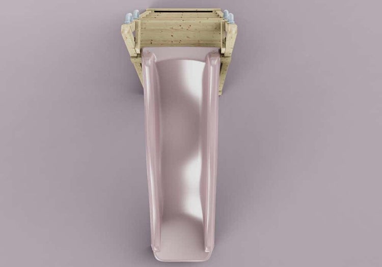 Draufsicht auf eine rosafarbene Kunststoffrutsche, befestigt an einem Holzpodest für Gartenspielgeräte.