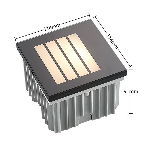 LED Bodeneinbauleuchte quadratisch, Maße 114 Millimeter mal 114 Millimeter, Höhe 91 Millimeter.