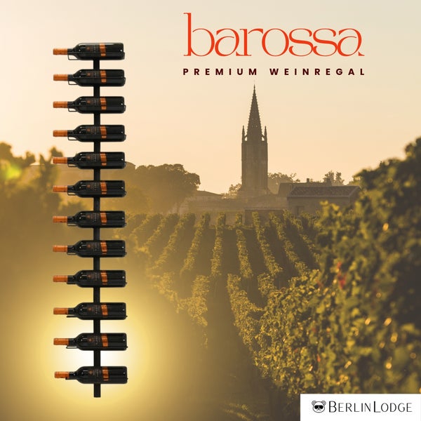 Schwarzes Metall-Wandweinregal Barossa für 12 Flaschen, präsentiert vor einem Weinberg im Sonnenuntergang.