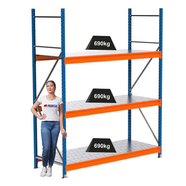 Blaues und oranges Schwerlastregal mit drei Ebenen und einer Traglast von 690 Kilogramm pro Ebene.