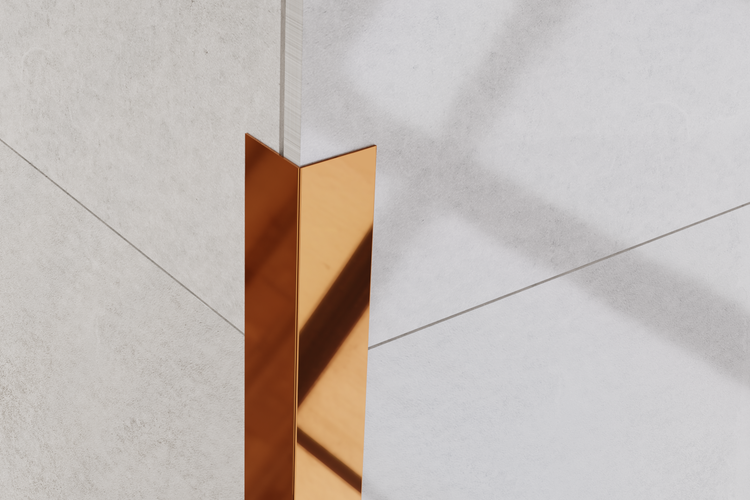 Ecke mit Fliesenschiene