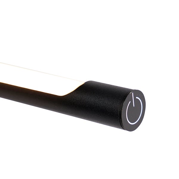 Detailaufnahme einer Leuchte mit Ein- und Ausschalter