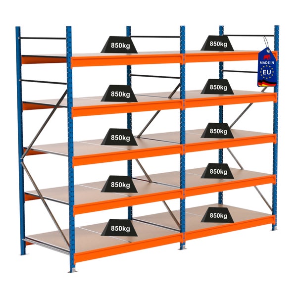 Belastetes Schwerlastregal mit dem Hinweis Made in EU