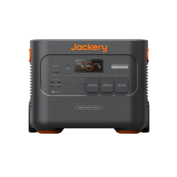 Tragbare Powerstation Jackery Explorer 3000 Pro mit Digitalanzeige, USB-Anschlüssen und Steckdosen für mobile Stromversorgung.