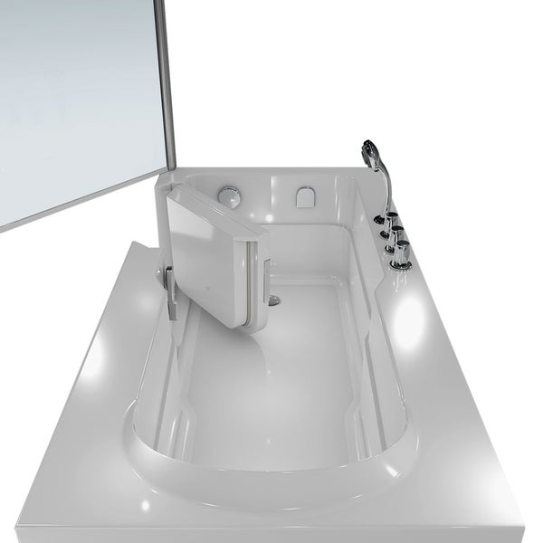 Barrierefreie Badewanne mit Einstiegstür, Duschwand und integrierter Armatur.