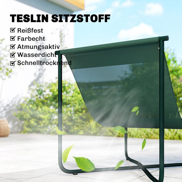 Grüner Gartenstuhl aus Teslin Sitzstoff. Eigenschaften: reißfest, farbecht, atmungsaktiv, wasserdicht und schnelltrocknend.