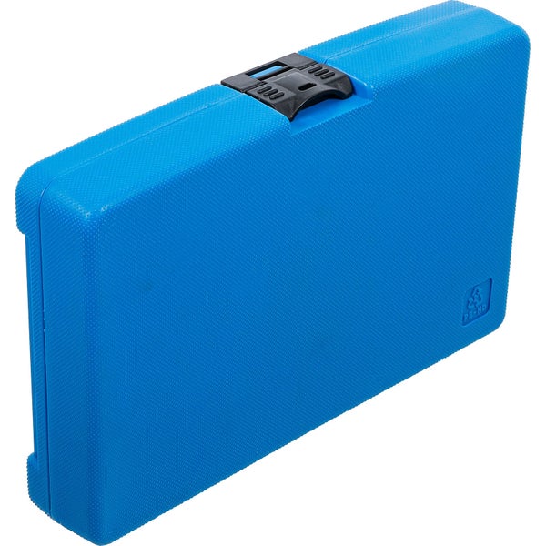 Blauer Werkzeugkoffer aus Kunststoff