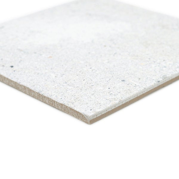Quadratische Fliese mit Steinoptik Oberfläche