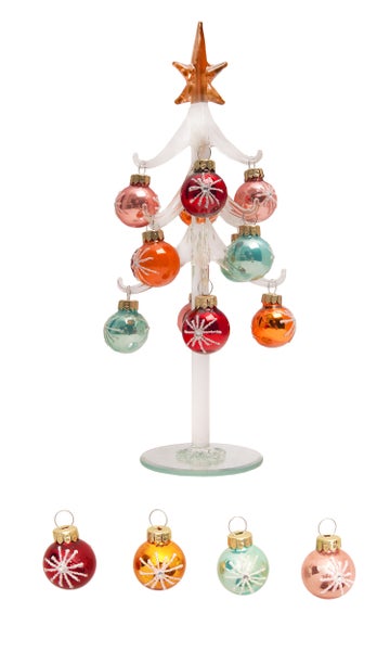 Dekorativer Weihnachtsbaum aus Glas mit Christbaumkugeln