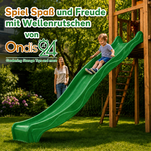 Kind auf grüner Wellenrutsche an einem Klettergerüst aus Holz im Garten. Ondis24 Logo.