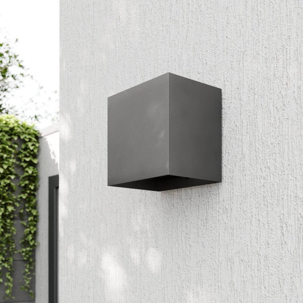 Lucande LED Wandleuchte außen Evie (spritzwassergeschützt (Modern) in Alu aus Aluminium (2 flammig, ) - Außenwandleuchten Wandlampe Led Außenlampe Outdoor für Außenwand/Hauswand