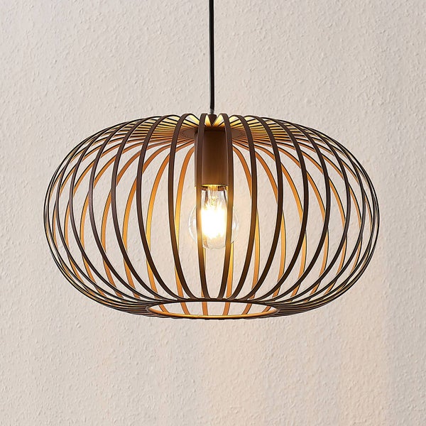 Dekorative Pendelleuchte mit filigranem Metallkorb und zentraler Glühbirne