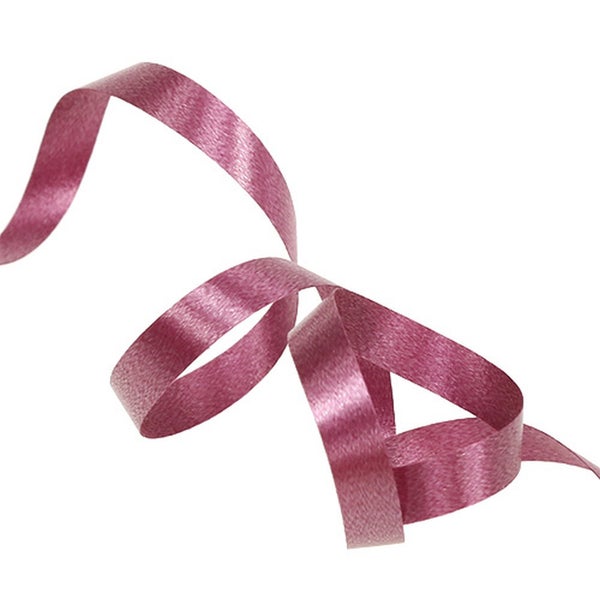 Dekoratives Geschenkband in Schlaufen