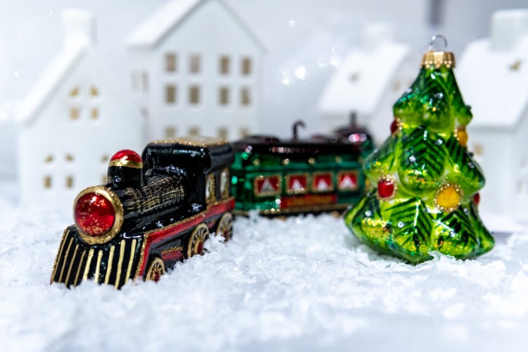 Xmas Nachtzug, 3-teilig, 1 Lokomotive, 2 Weihnachtsexpress Wagons, schwarz/grün/rot je 15cm, 3 Stck., Weihnachtsbaumkugeln, Christbaumschmuck, Weihnachtsbaumanhänger