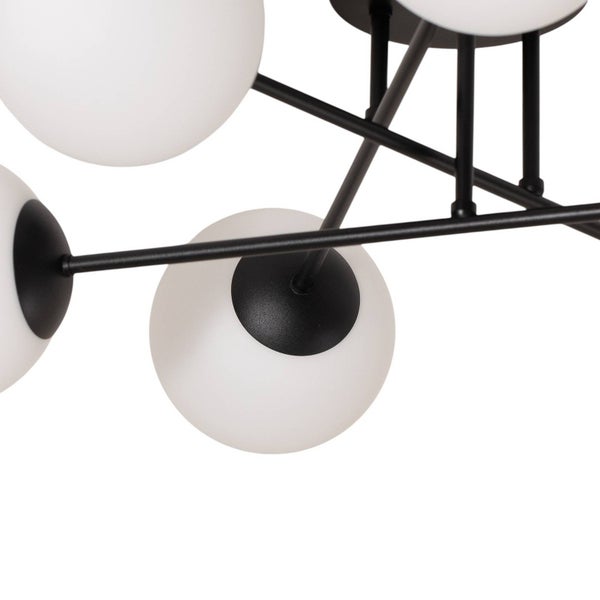 Deckenleuchte mit kugelförmigen Lampenschirmen und schwarzem Gestell