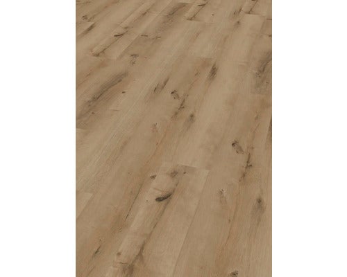 Laminatboden in Eichenoptik mit natürlicher Holzmaserung und sichtbaren Astlöchern.