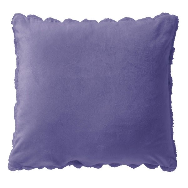 Quadratisches Zierkissen aus Stoff mit ausgefransten Kanten