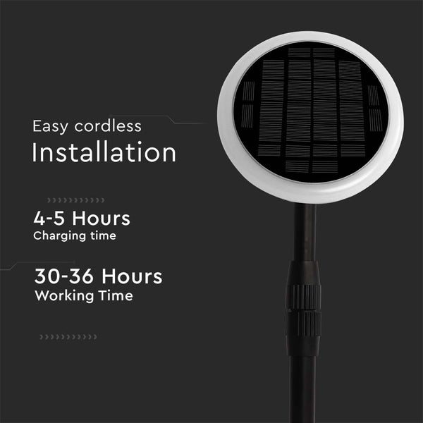 Solarleuchte mit Text über einfache, kabellose Installation und Ladezeiten