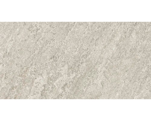 Nahaufnahme einer Bodenfliese mit matter Oberfläche