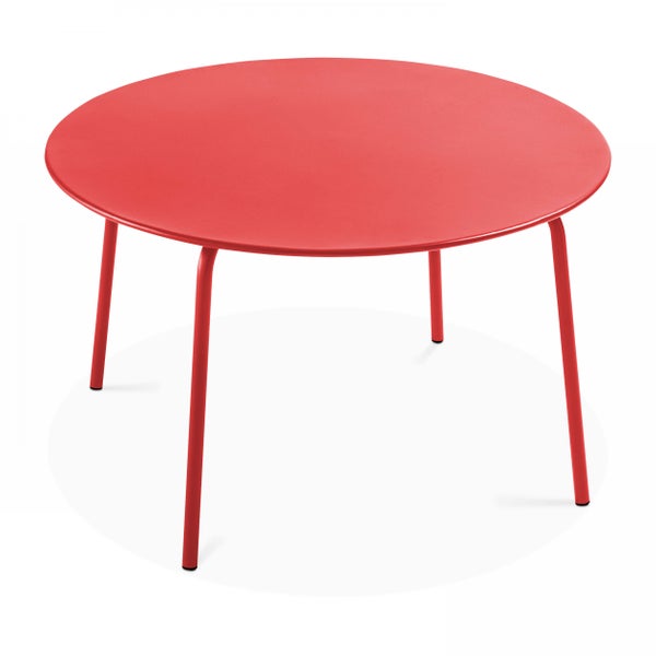 Runder Couchtisch aus Metall in Rot.