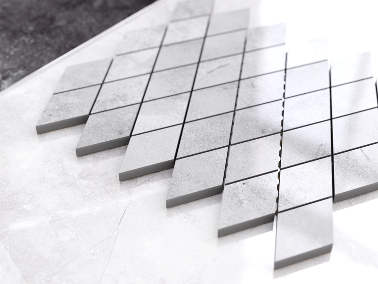 Mosaikfliesen in Rautenform mit Steinoptik