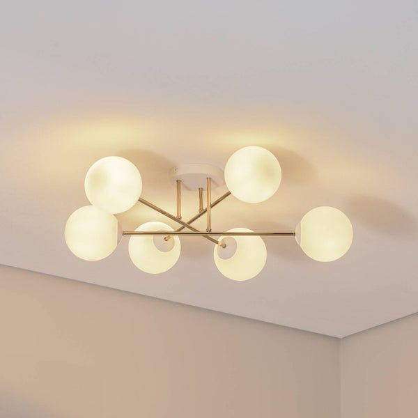 Deckenleuchte mit sechs Leuchtkörpern in Kugelform