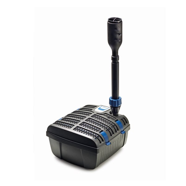 Oase Wasserspielpumpe mit Filtergehäuse und Teleskopverlängerung für Gartenteiche.